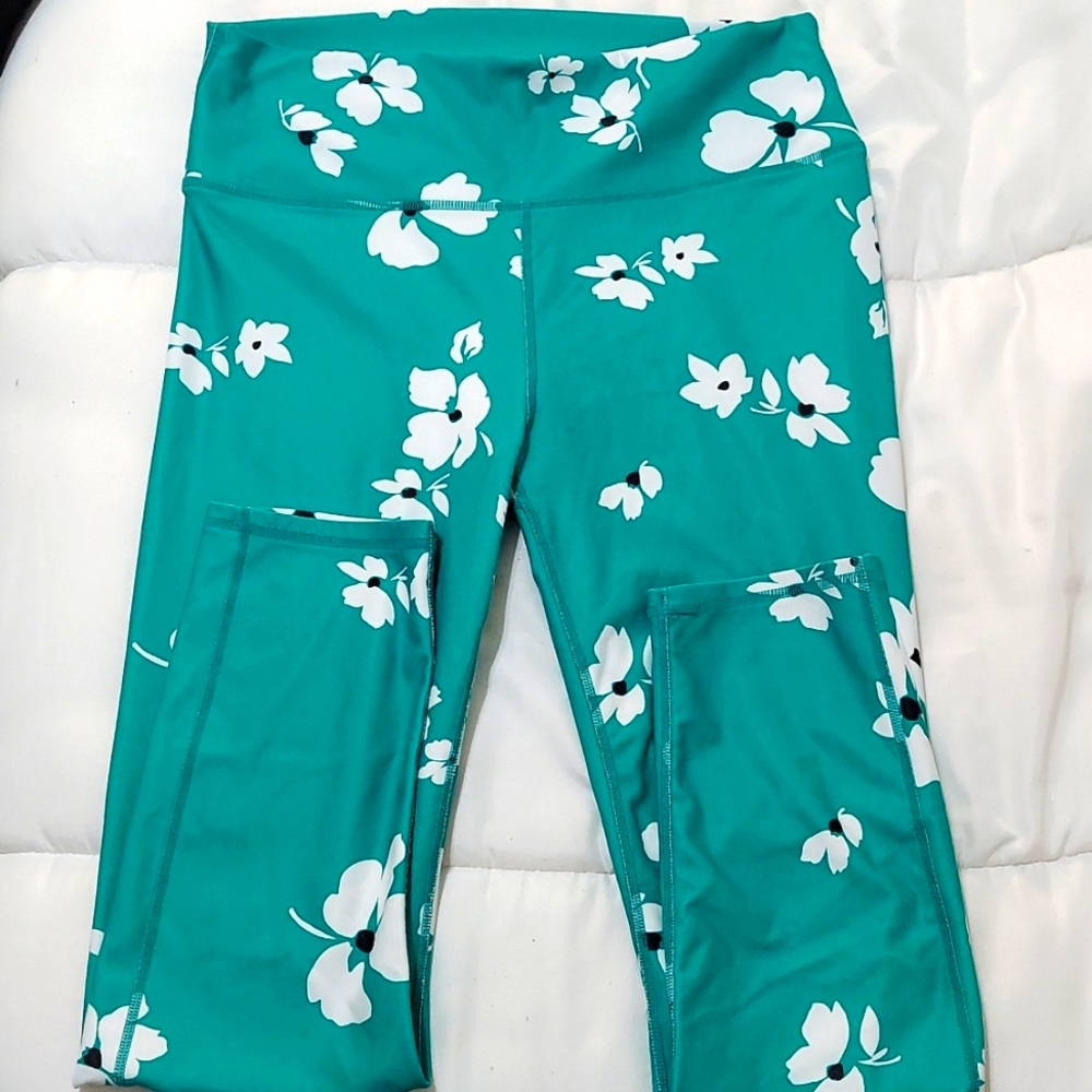 Fabletics teal floral print